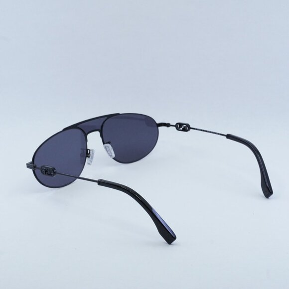 Fendi FE40072U-Y 01A Sunglasses Black Aviator Frame, Grey Lenses main image 12